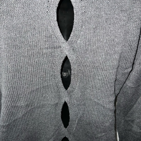 One Grey Day Los Angeles Key Hole Wool Blend Sweater - Picture 4 of 8